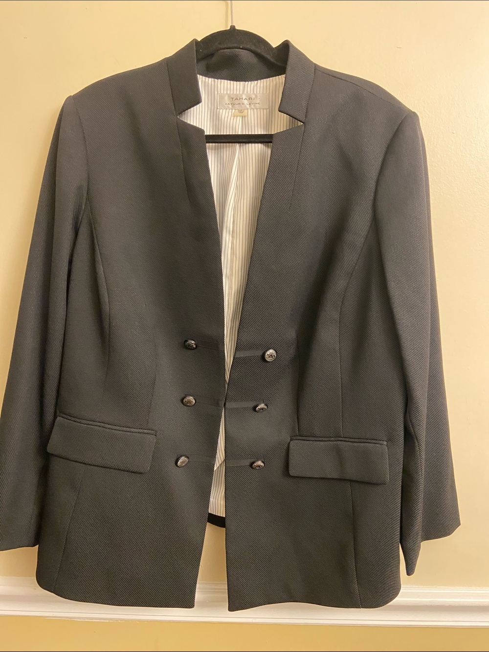 Tahari black pant suit